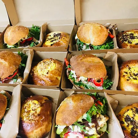 Bed And Brunsj, * Sand (Rogaland)